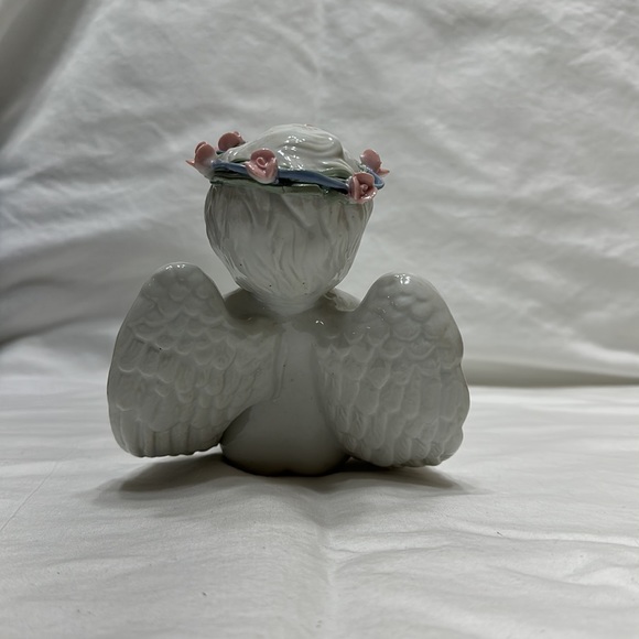 Angel statue - Picture 5 of 11